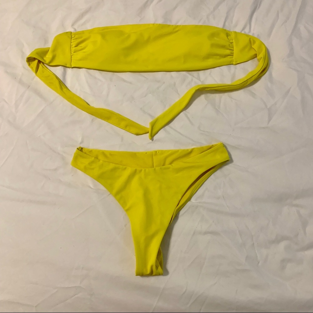 Yellow Strapless Bikini - Picture 2 of 3